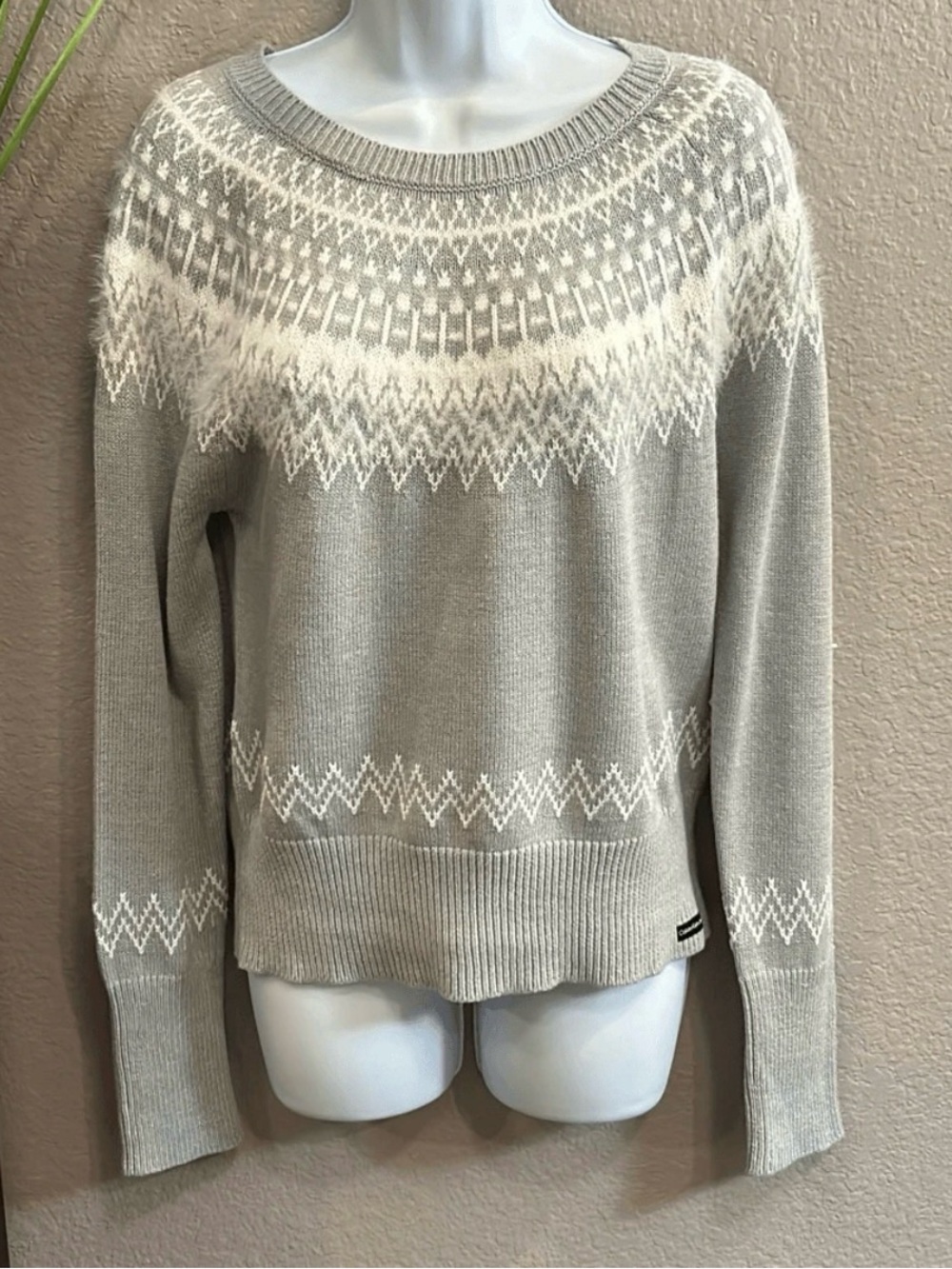 RB9 Calvin Klein jeans woven gray/white sweater size medium